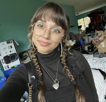 Full leaked Kalyssa suarez private onlyfans photo