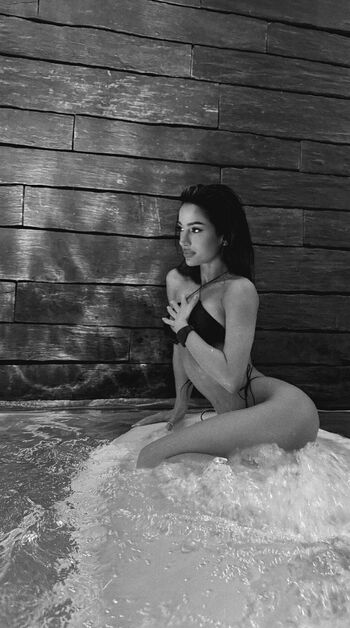 Full leaked Kama oxi private onlyfans photo