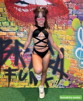 Kamylinha Santos