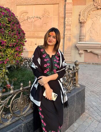 Full leaked Kanak mishra private onlyfans photo