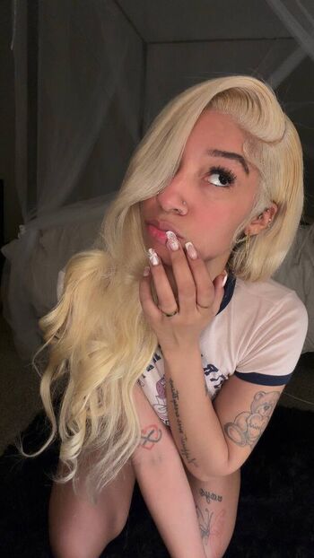 Full leaked Kandy girl private onlyfans photo