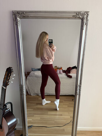 Full leaked Kandyland private onlyfans photo