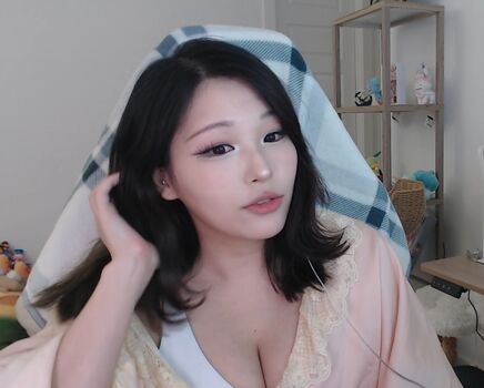 Full leaked Kang hee yoon page private onlyfans photo