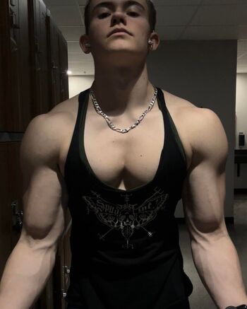 Full leaked Karamba liviaa private onlyfans photo