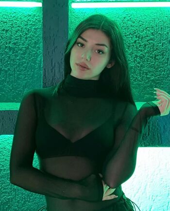 Full leaked Kardelen aknc private onlyfans photo