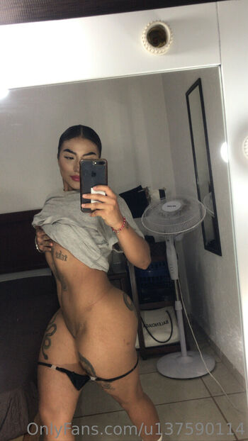 Full leaked Karen lozanofit page private onlyfans photo