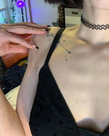 Full leaked Karleexx page private onlyfans photo