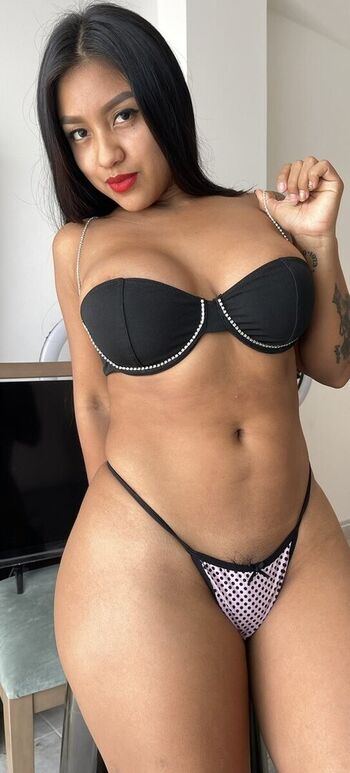 Full leaked Karo vargas private onlyfans photo