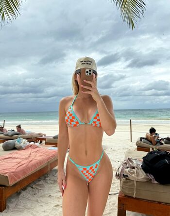 Full leaked Karyn best private onlyfans photo