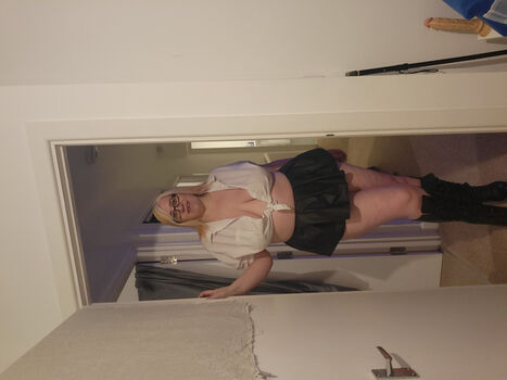 Full leaked Kasey hutton page private onlyfans photo