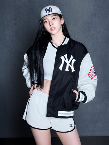 Full leaked Katarinabluu  page private onlyfans photo