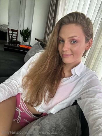 Full leaked Katelovesyouxo private onlyfans photo