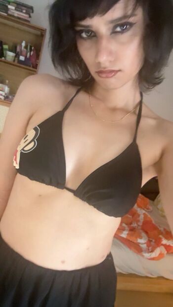 Full leaked Kathalbiryani private onlyfans photo