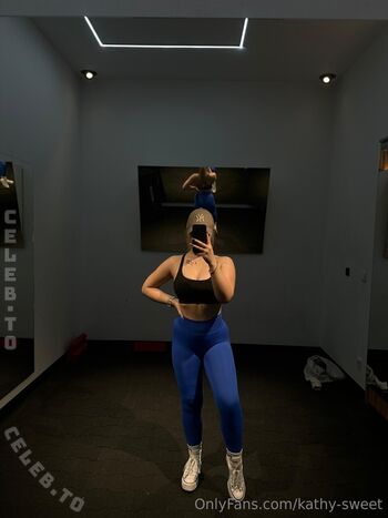 Full leaked Kathy sweet private onlyfans photo