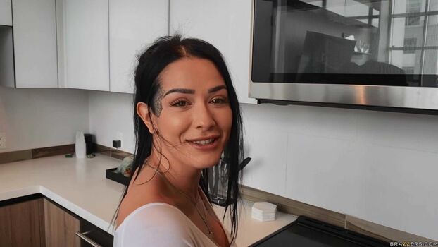 Katrina Jade