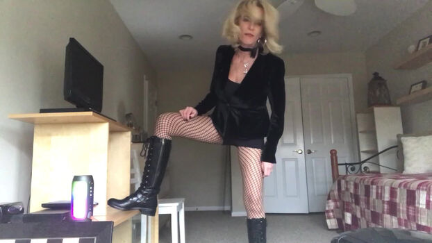 Full leaked Katydid enigma private onlyfans photo