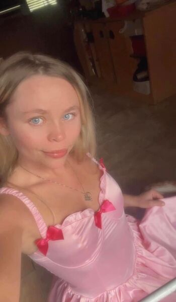 Full leaked Kayla broune private onlyfans photo