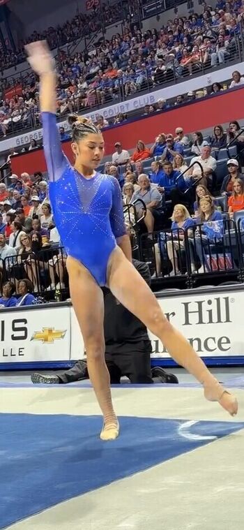 Full leaked Kayla dicello page private onlyfans photo