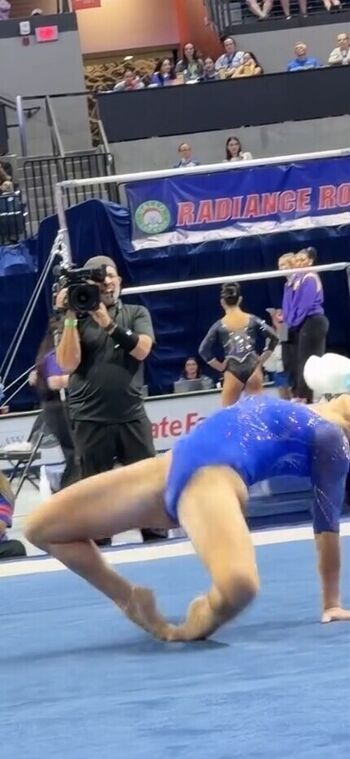 Full leaked Kayla dicello page private onlyfans photo