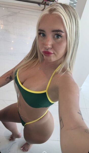 Full leaked Kayla malecc page private onlyfans photo