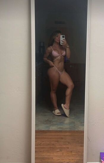 Full leaked Kayla manouss private onlyfans photo