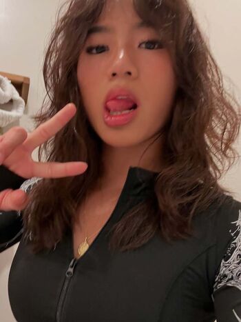 Full leaked Kayla vy  page private onlyfans photo