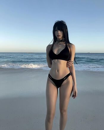 Full leaked Kayla vy  page private onlyfans photo