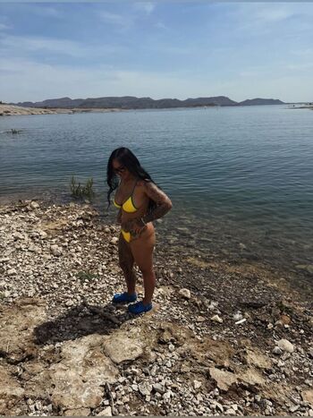 Full leaked Kayla vy  page private onlyfans photo