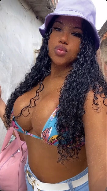 Full leaked Kaylane oliveira private onlyfans photo