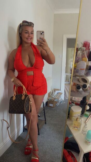 Full leaked Kaylanne private onlyfans photo