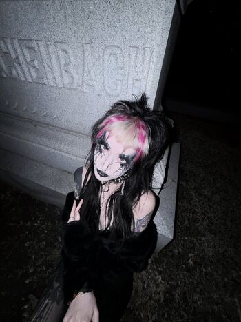 Full leaked Kayleigh kadaverous private onlyfans photo