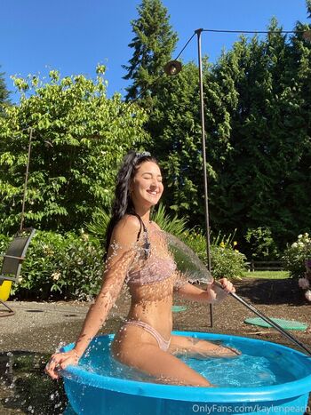 Full leaked Kaylenpeach page private onlyfans photo