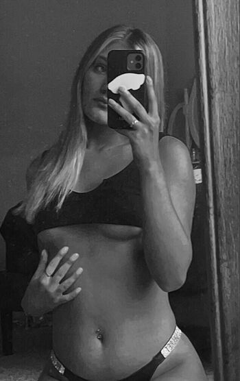 Full leaked Kayley duncann private onlyfans photo