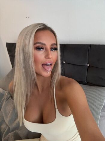 Full leaked Kaylouisex private onlyfans photo