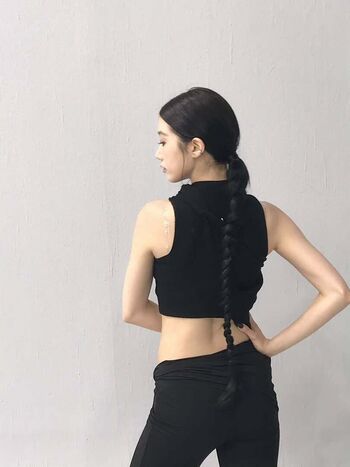 Kazuha Nakamura 中村 一葉