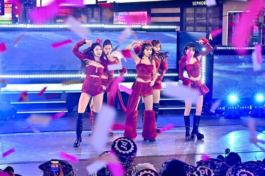 Full leaked Kazuha nakamura lesserafim page private onlyfans photo