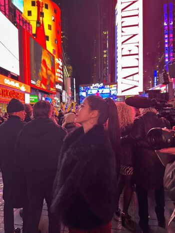 Kazuha Nakamura 中村 一葉 | LESSERAFIM