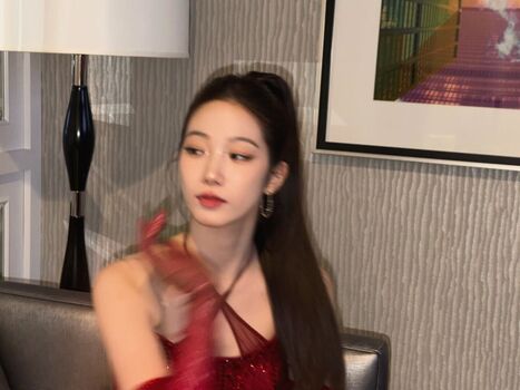 Full leaked Kazuha nakamura lesserafim page private onlyfans photo