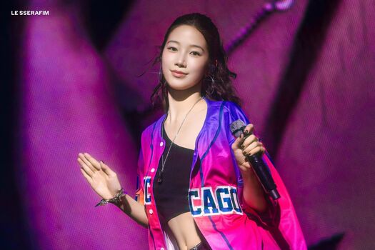 Full leaked Kazuha nakamura lesserafim page private onlyfans photo