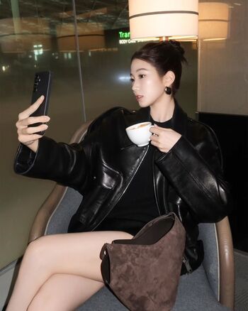 Kazuha Nakamura 中村 一葉 | LESSERAFIM