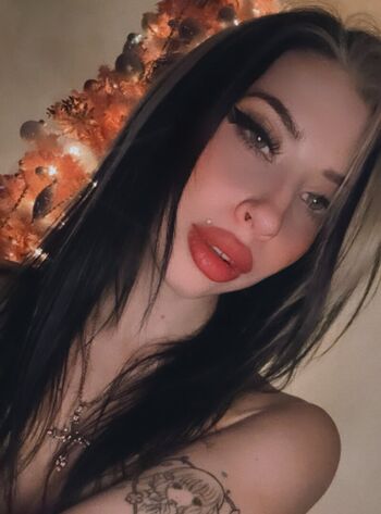 Full leaked Keekzsz private onlyfans photo