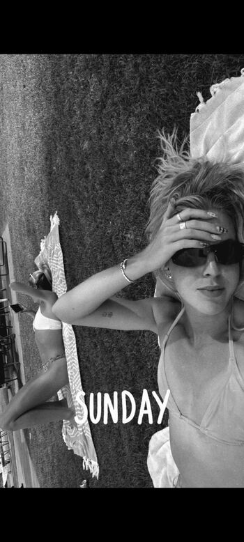 Full leaked Keely hodgkinson page private onlyfans photo