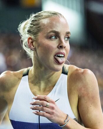 Full leaked Keely hodgkinson page private onlyfans photo