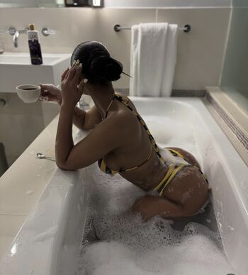 Full leaked Kemoratile koopman private onlyfans photo