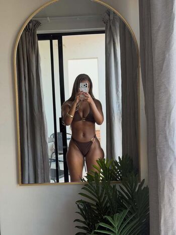 Full leaked Kemoratile koopman private onlyfans photo