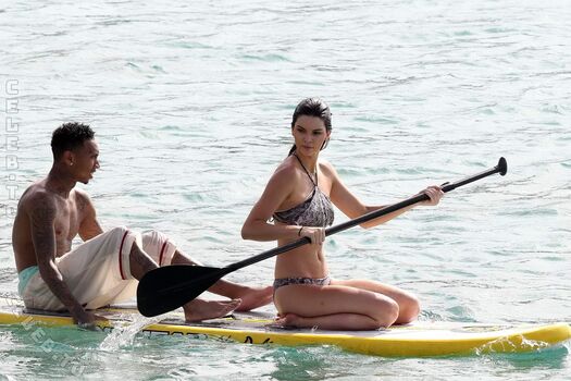 Full leaked Kendall jenner  page private onlyfans photo