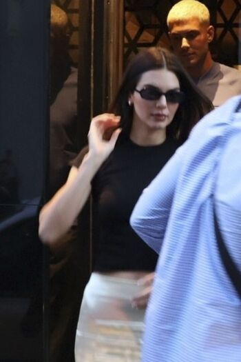 Full leaked Kendall jenner private onlyfans photo