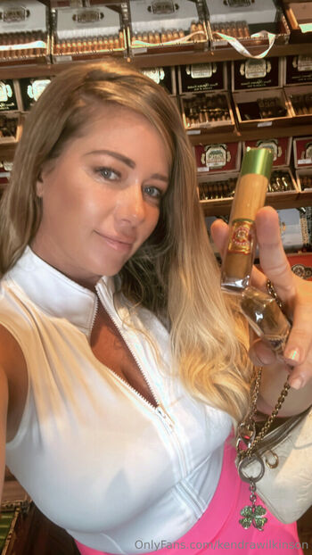 Full leaked Kendra wilkinson private onlyfans photo