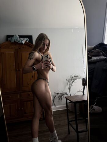 Full leaked Kenziefitnz private onlyfans photo