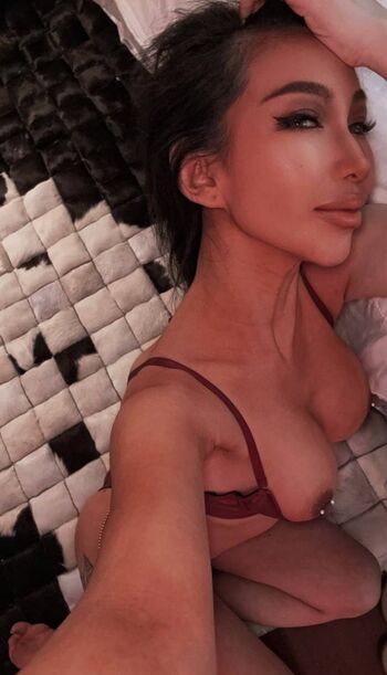 Full leaked Kenziemi page private onlyfans photo